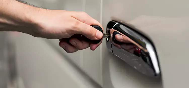 Why Choose Our Auto Locksmith Team in North Charleston, SC?